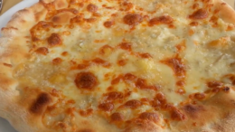 Base pizza 4 fromage